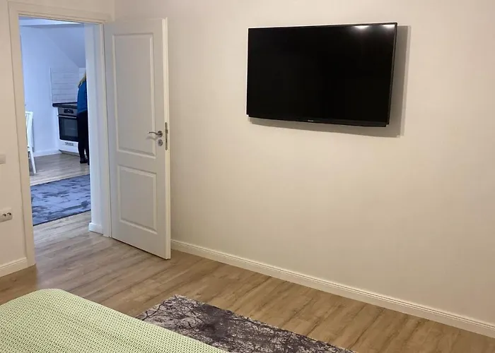 דירה Center House